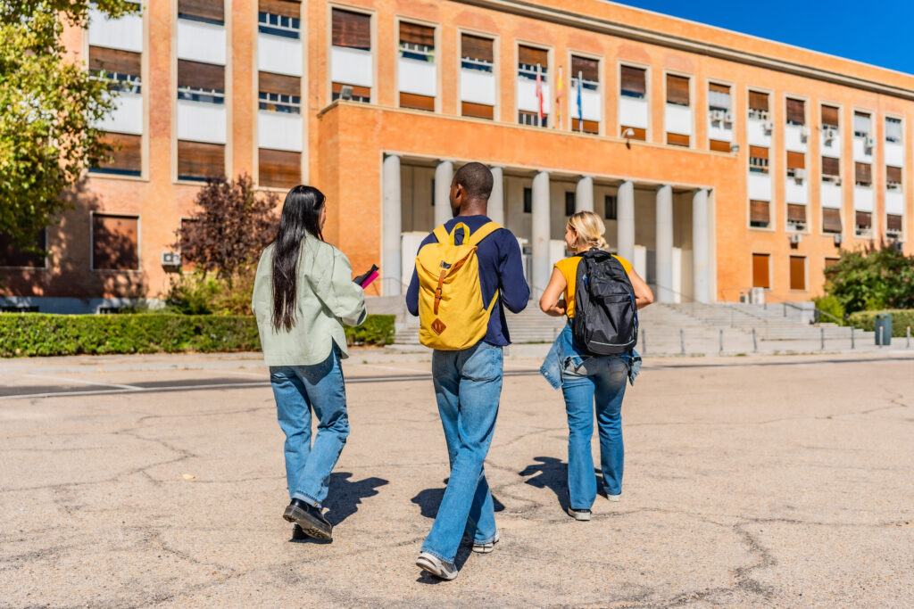 lyc&eacute;e avec internat